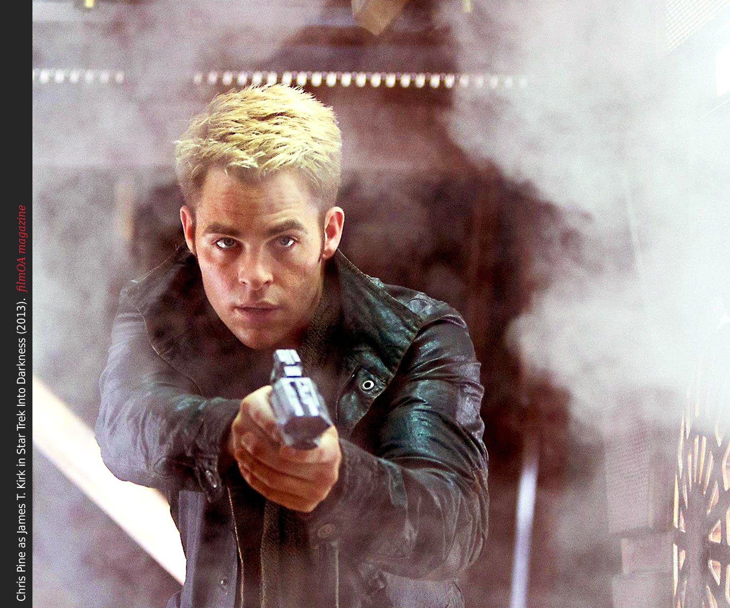 Chris Pine gun James Kirk in Star Trek Into Darkness 2013