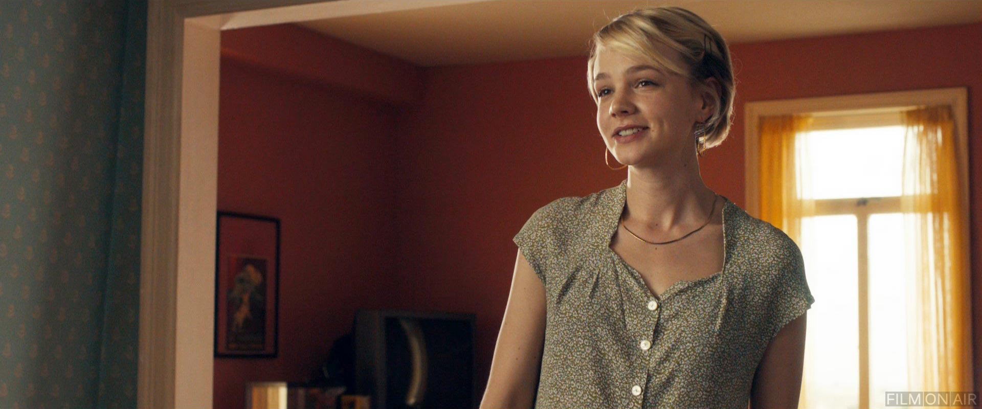 Smile Carey Mulligan
 in Drive in Drive