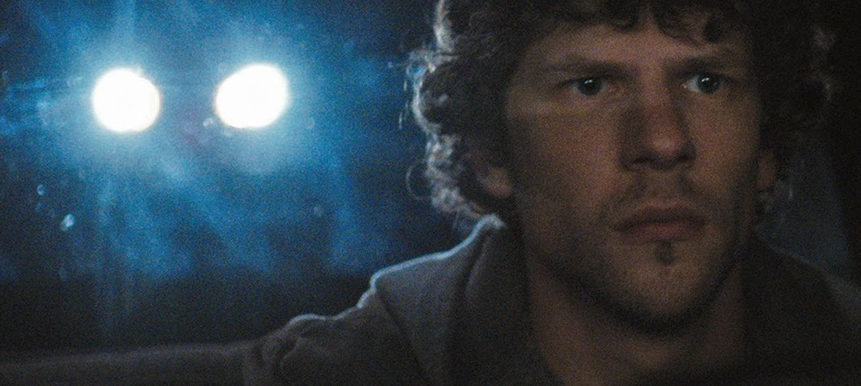 Jesse Eisenberg drives, Night Moves