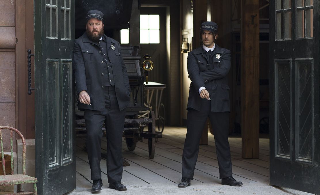 Ambulance drivers in The Knick