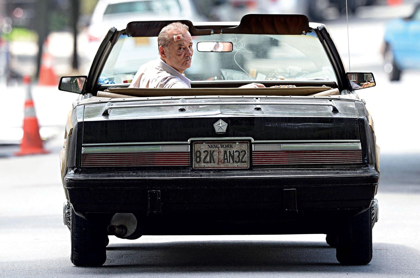 Bill Murray bruised in his old car - St. Vincent