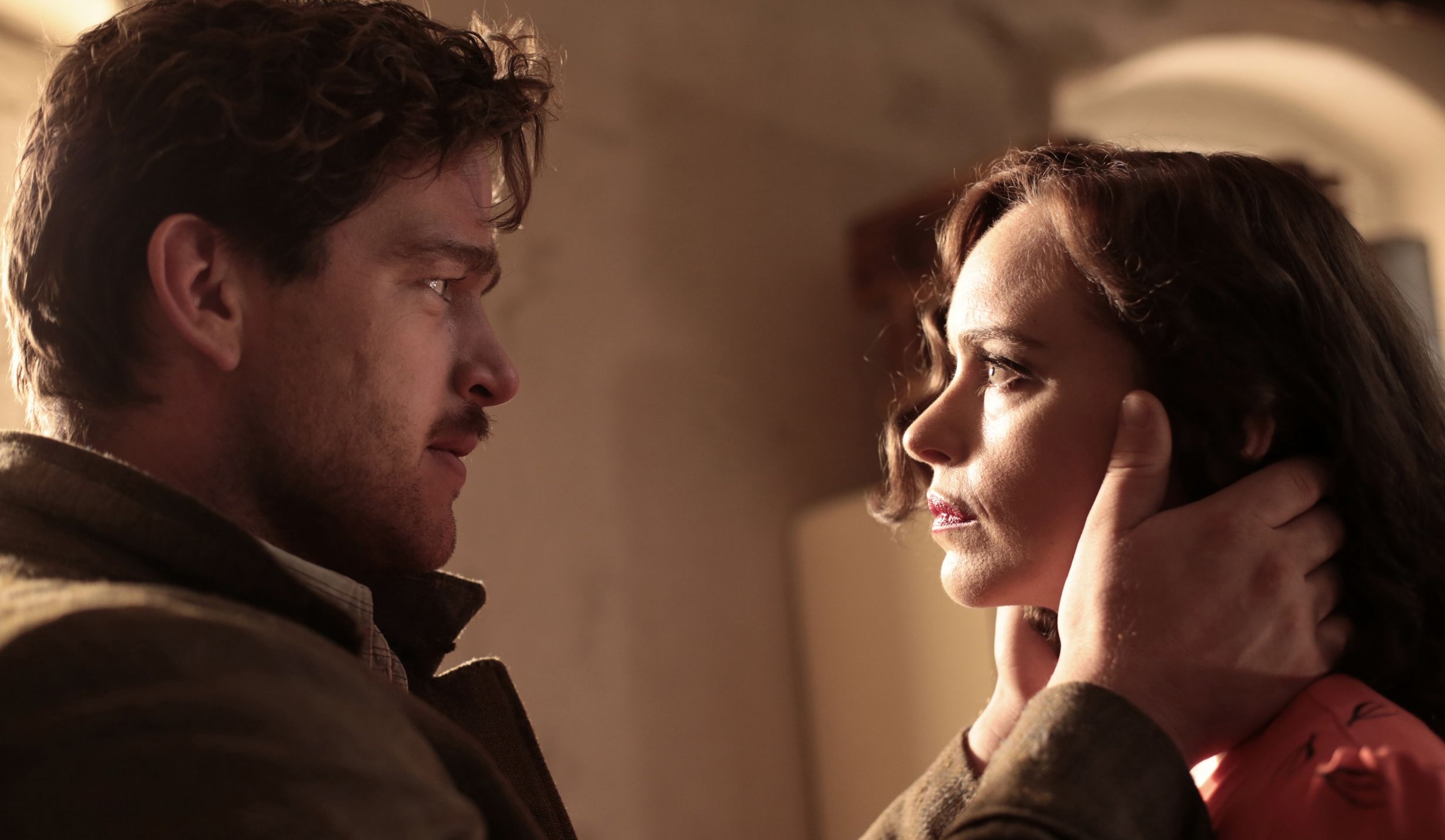 Ronald Zehrfeld and Nina Hoss in Phoenix