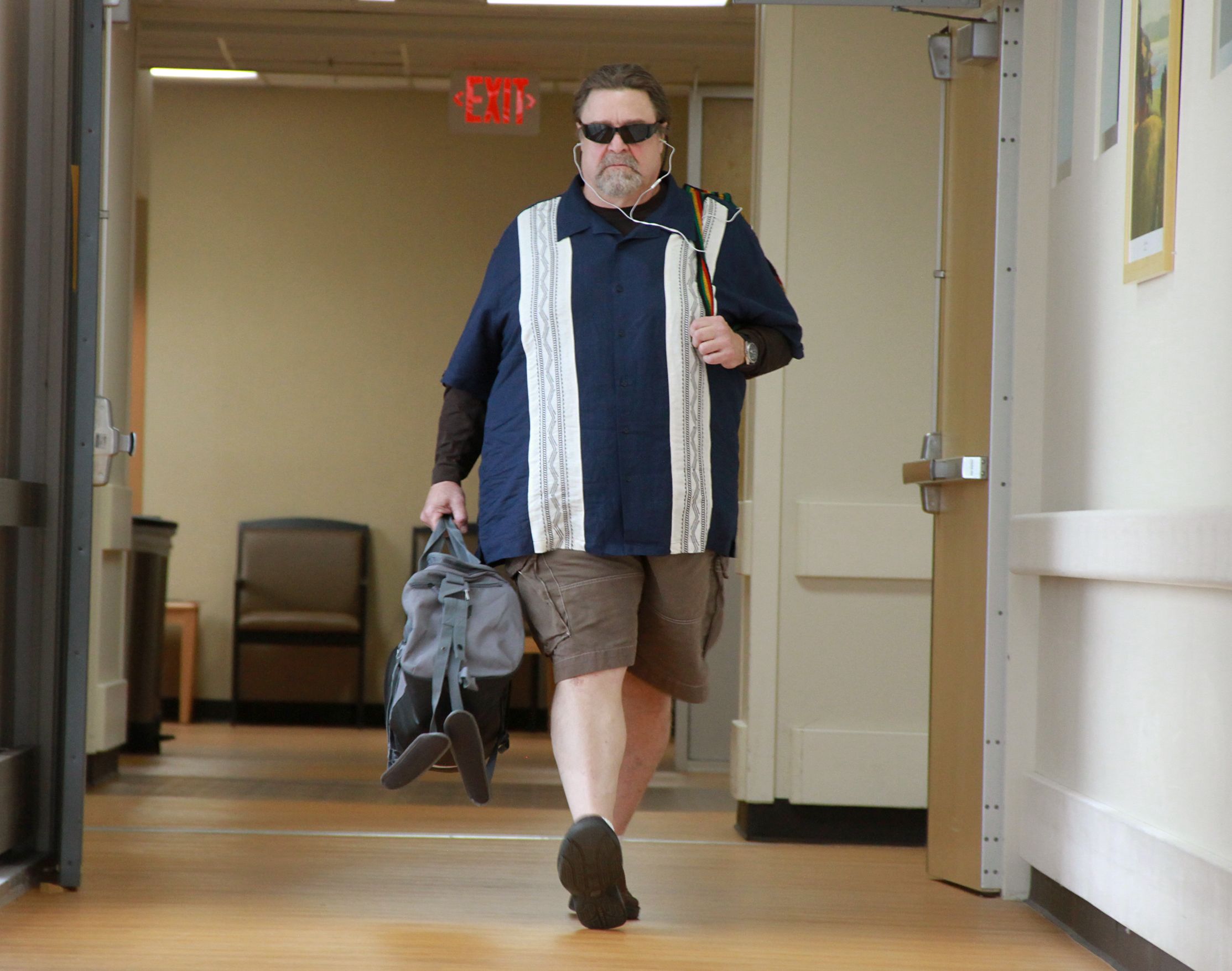 John Goodman to the rescue in Flight