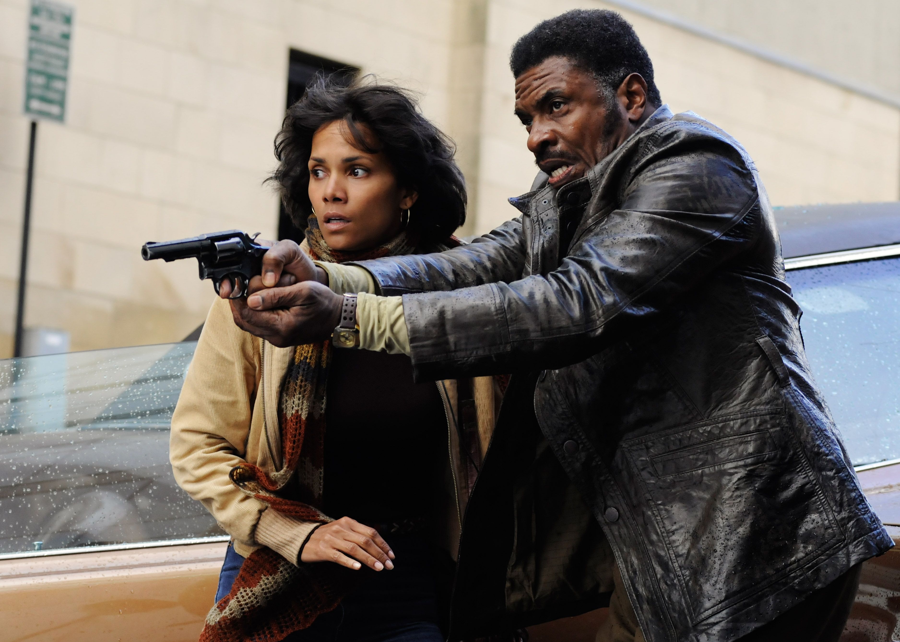Halle Berry and Keith David ready to shoot in Cloud Atlas
