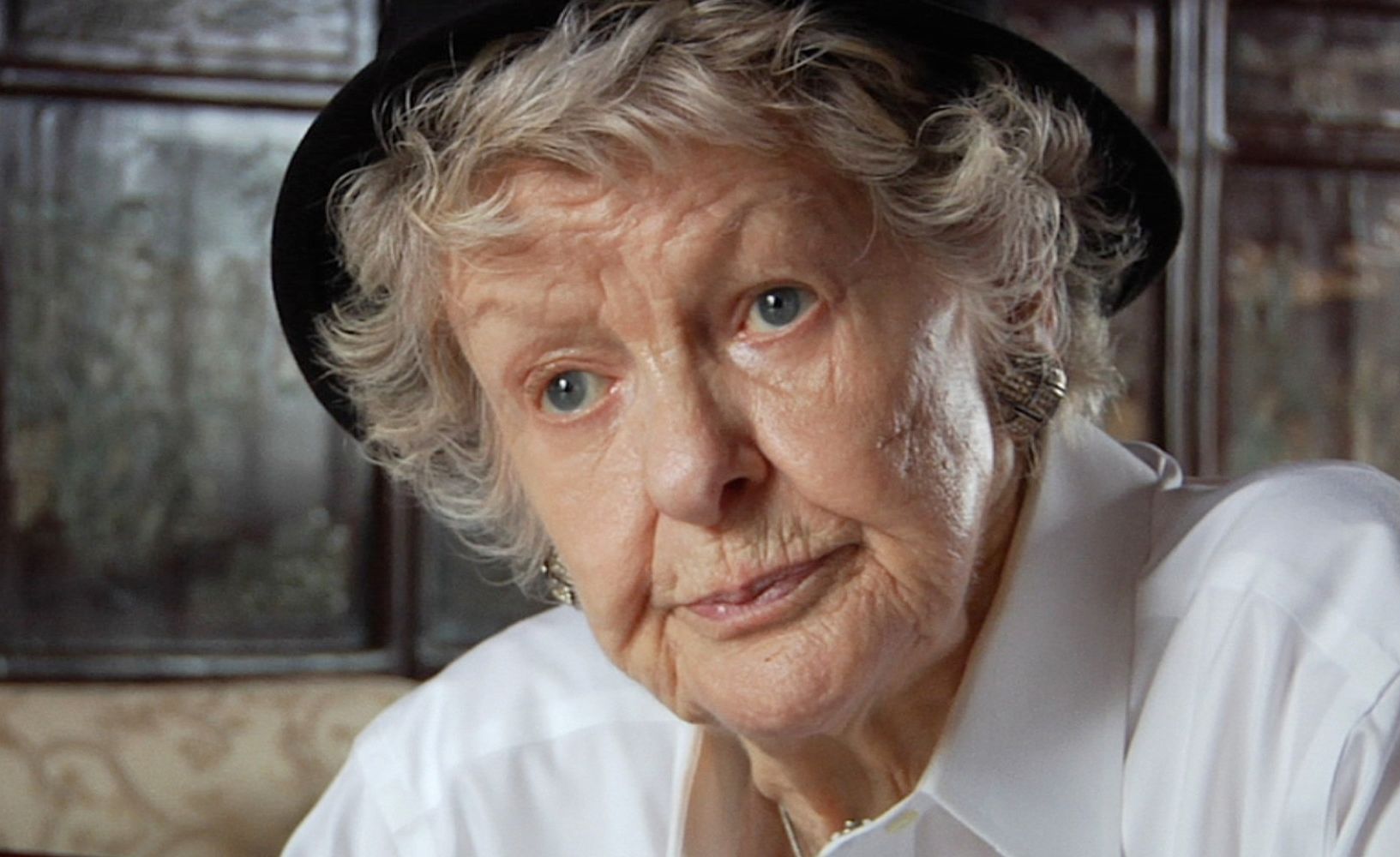 Elaine Stritch close-up