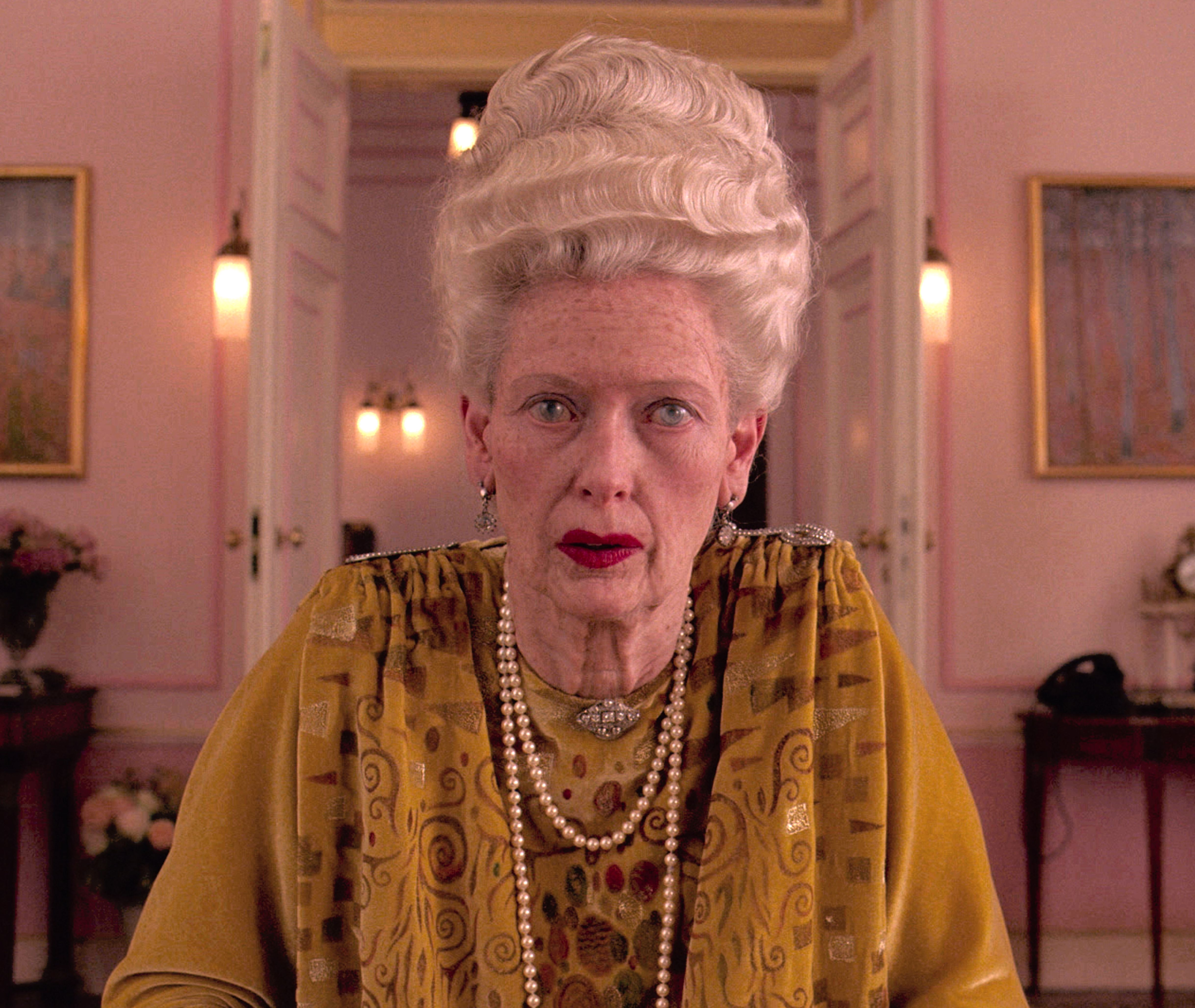 Tilda Swinton, glass eye, The Grand Budapest Hotel