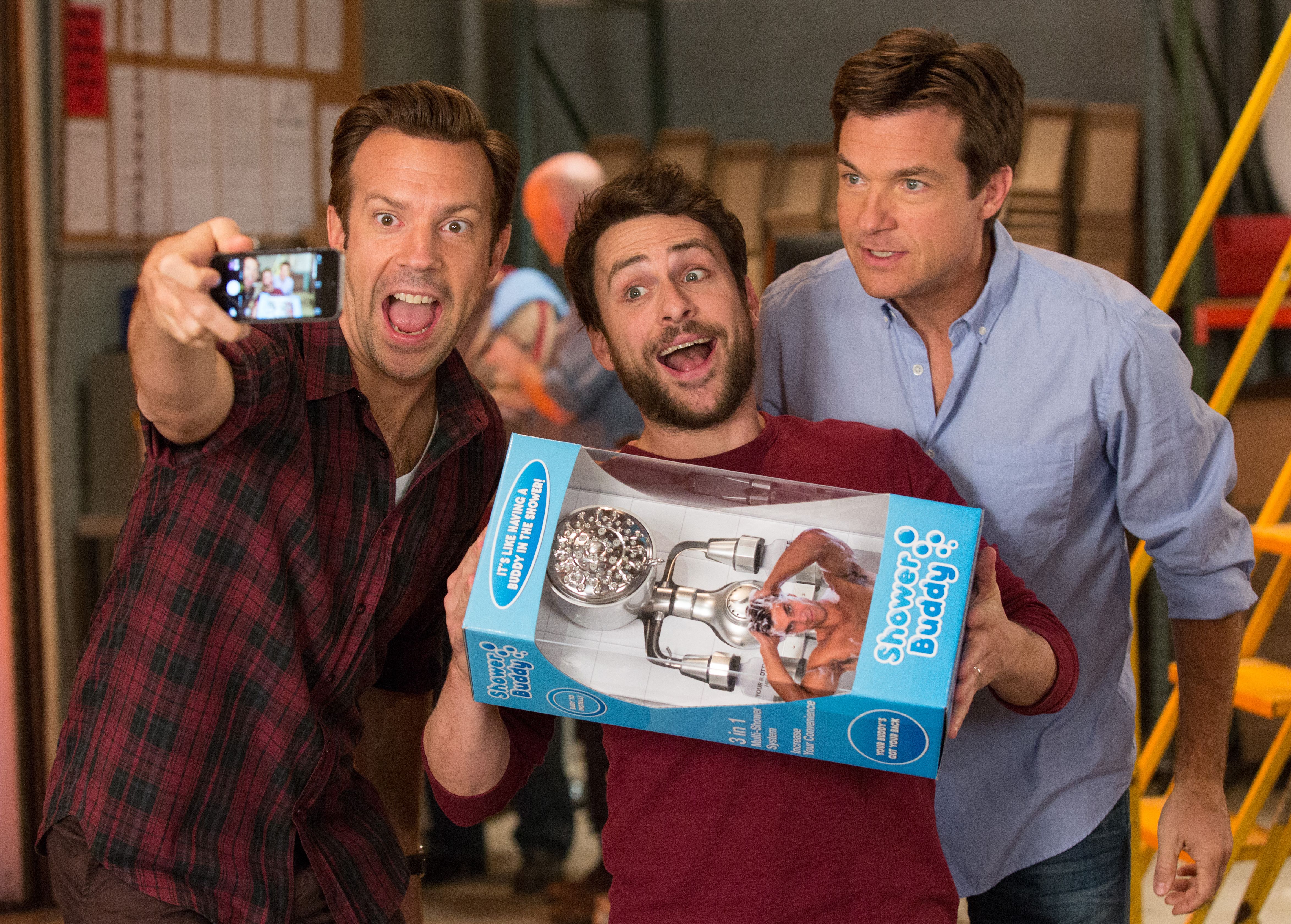 Jason Sudeikis, Charlie Day, Jason Bateman and a Shower Budd