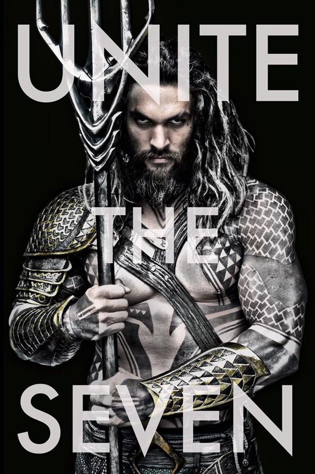 First picture of Jason Momoa as Aquaman in Batman V. Superma