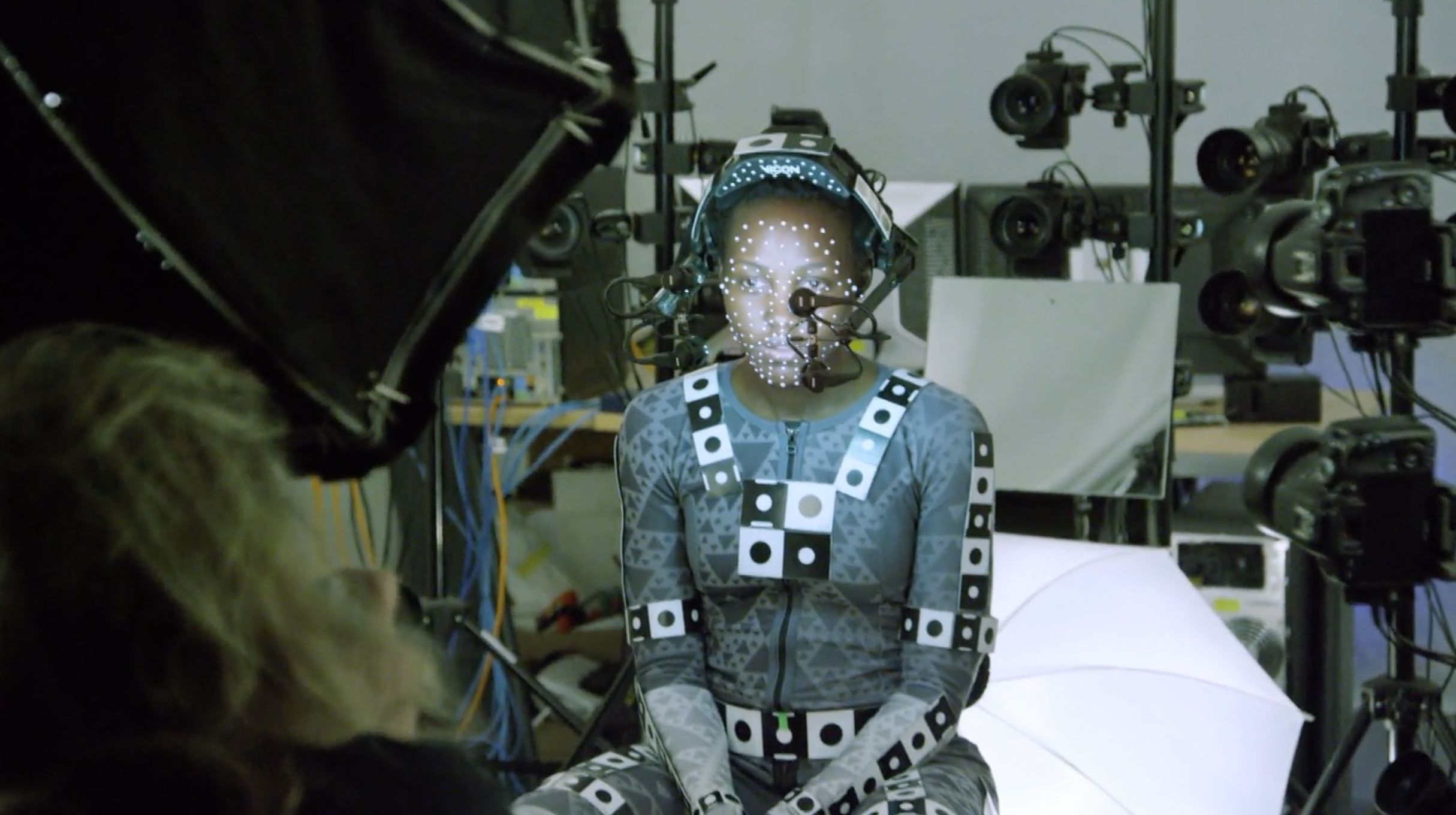 Lupita Nyong&#039;o behind-the-scenes motion-capture suit as Maz 