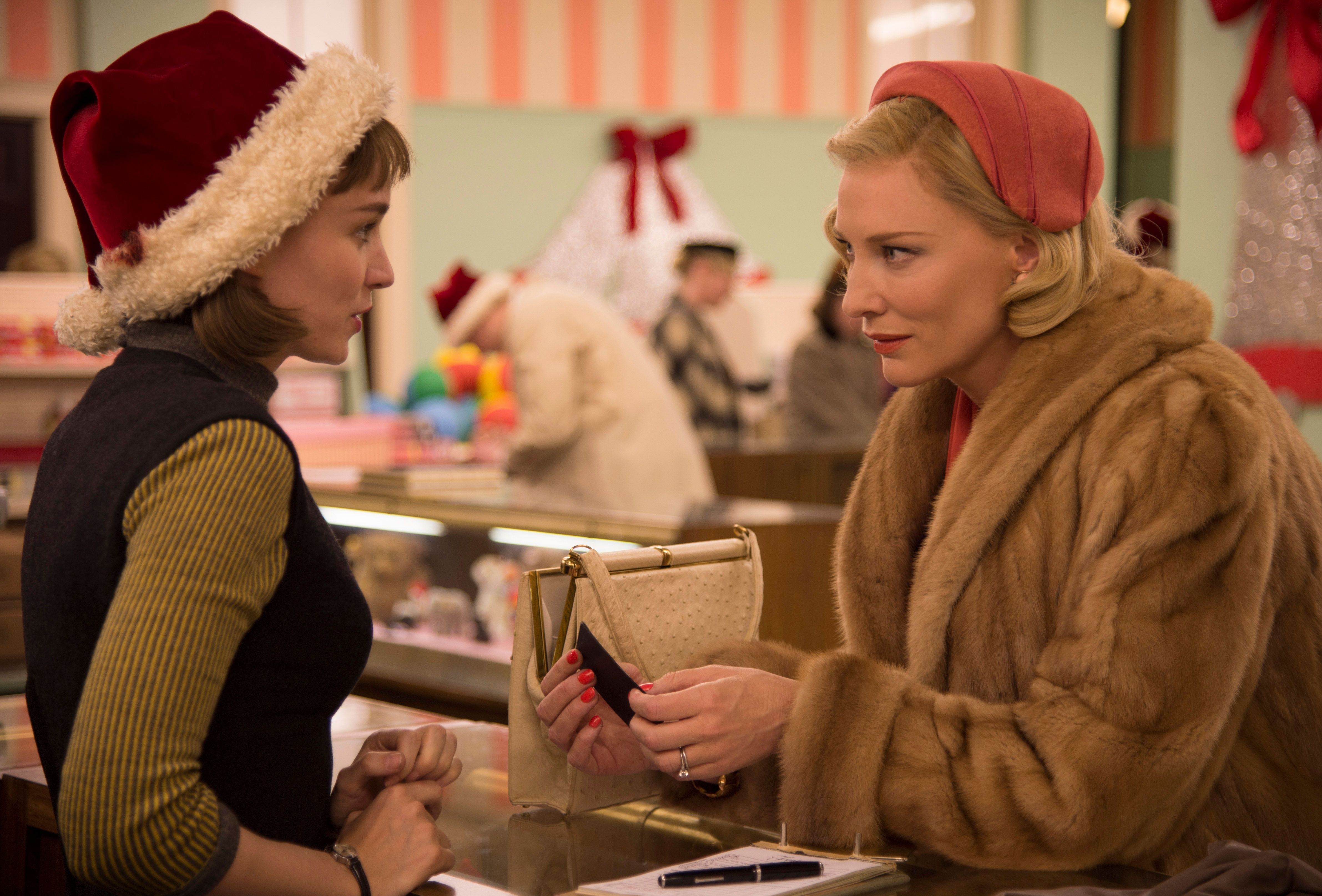 Rooney Mara and Cate Blanchett classy in Carol