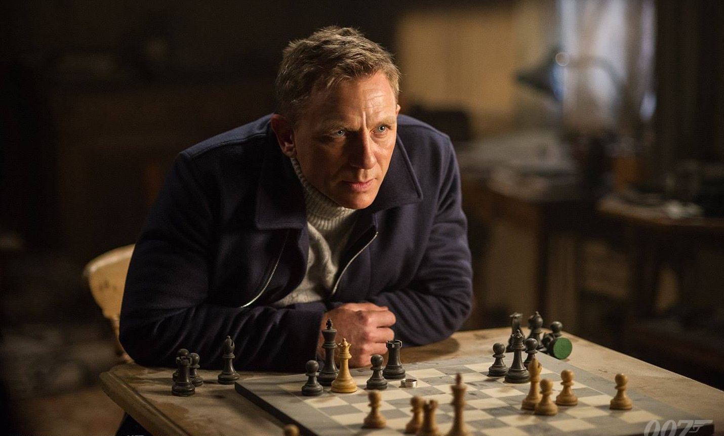 Bond Chess