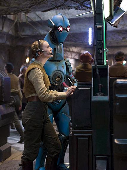 Billie Lourd in Star Wars: The Force Awaken