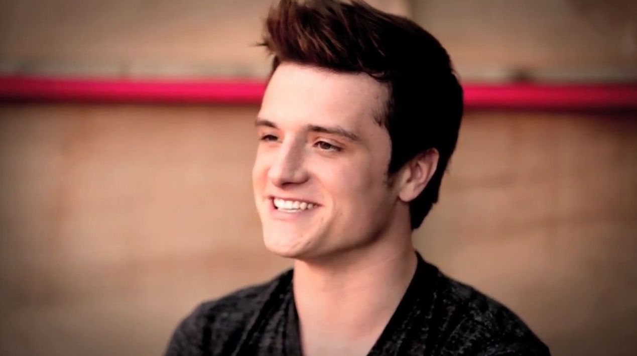 Josh Hutcherson in talks to join James Franco's The Disaster