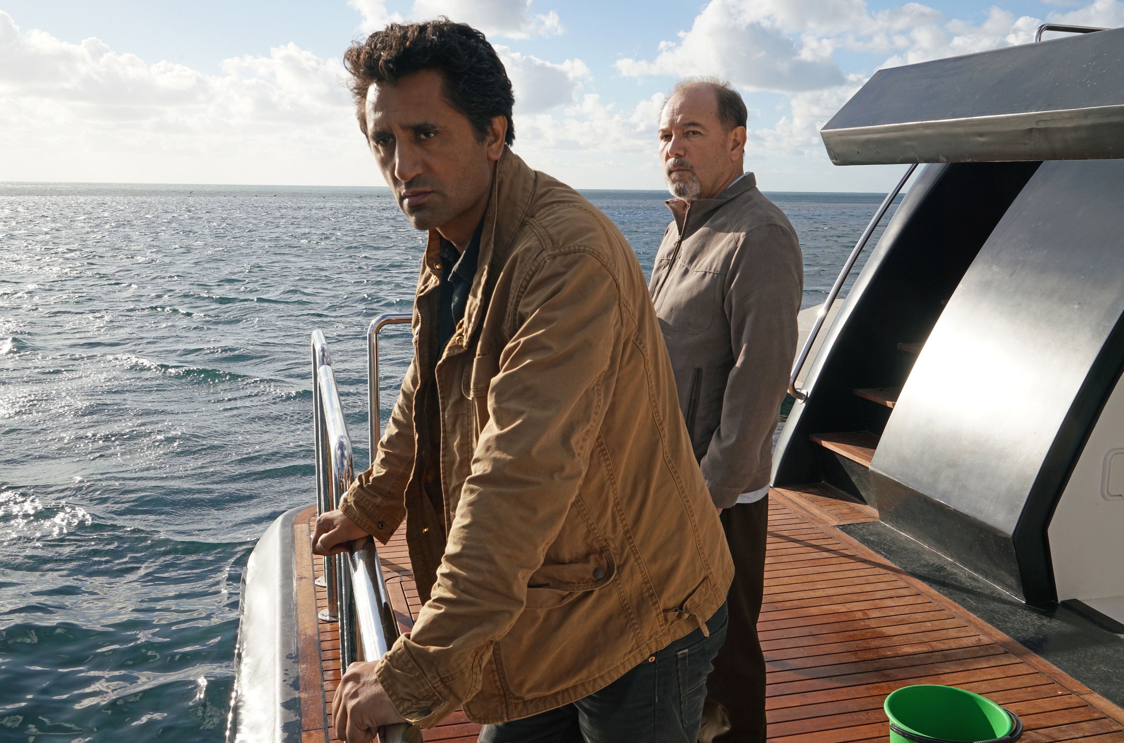 New image for Fear the Walking Dead, Season 2 premiering Apr