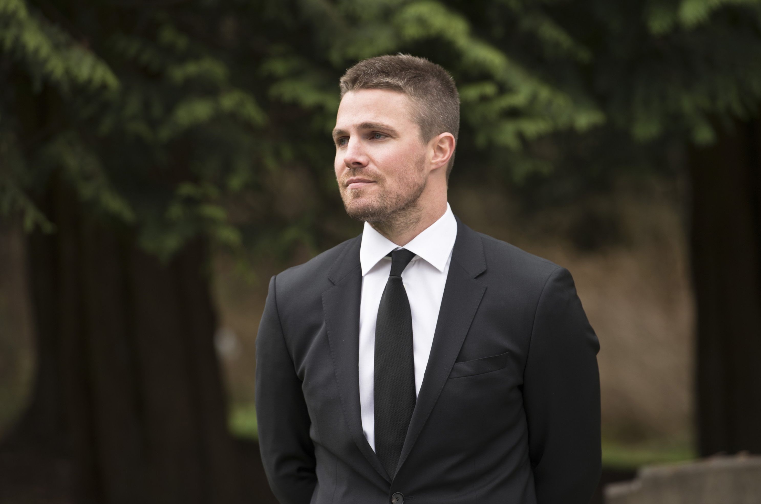 Oliver Queen at Laurel Lance's funeral