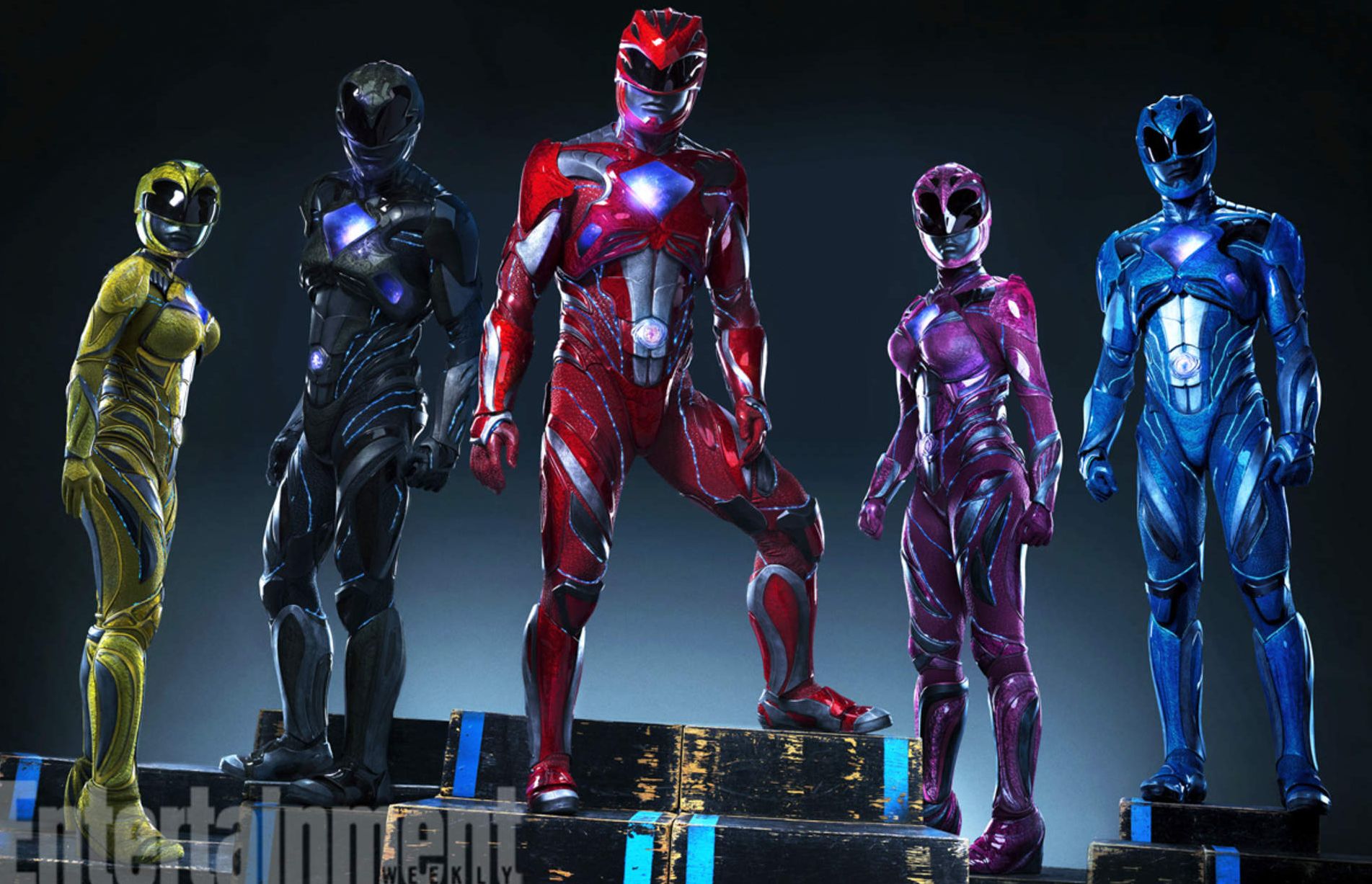 Lionsgate reveals the new Power Rangers suits for the upcomi