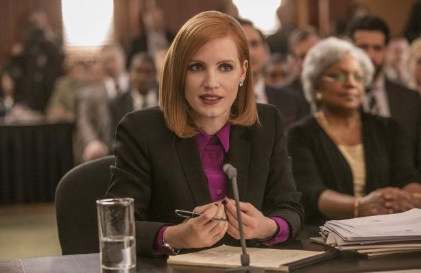 Our very first look at Jessica Chastain in &#039;Miss Sloane,&#039; an