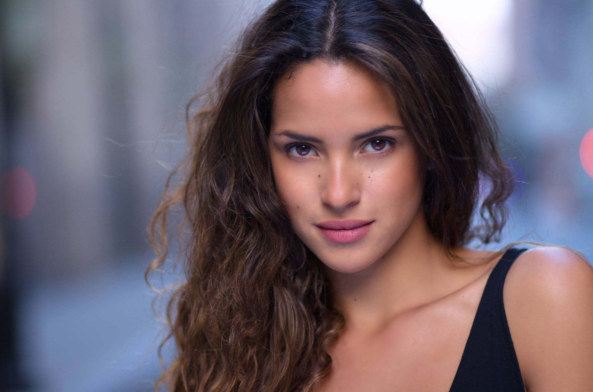 Adria Arjona