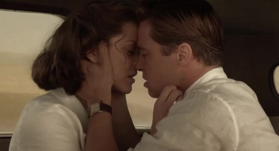 Marion Cotillard and Brad Pitt in &#039;Allied&#039;