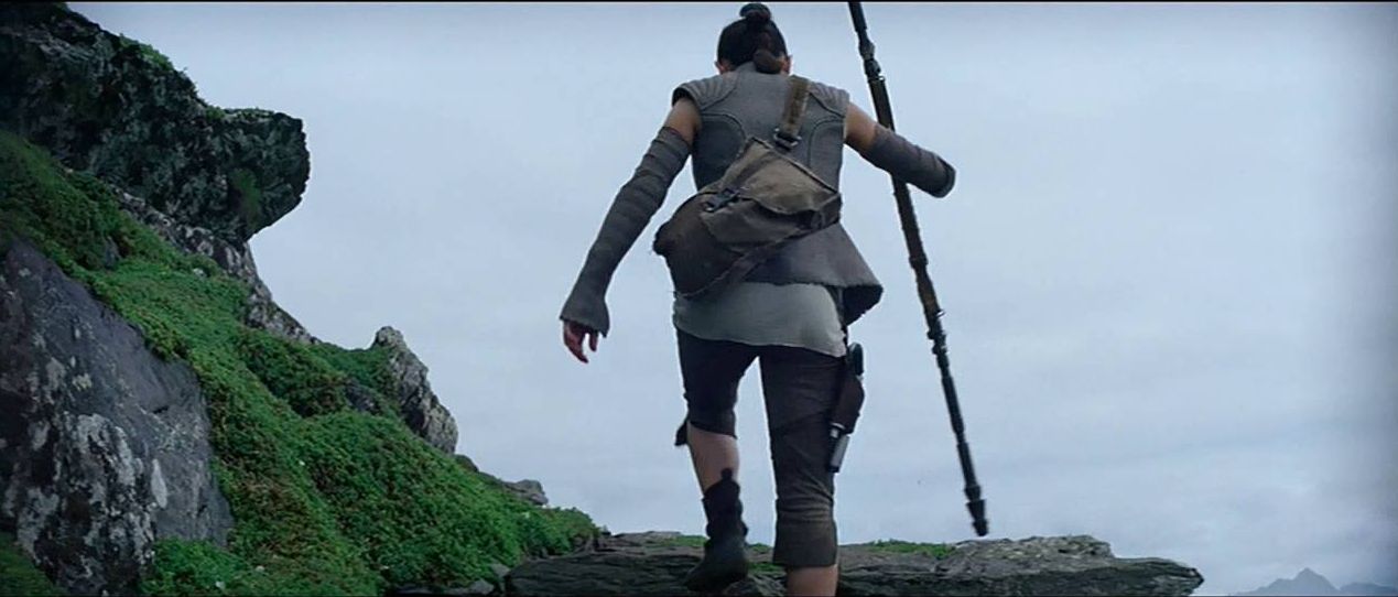 Rey heads to the Jedi Temple