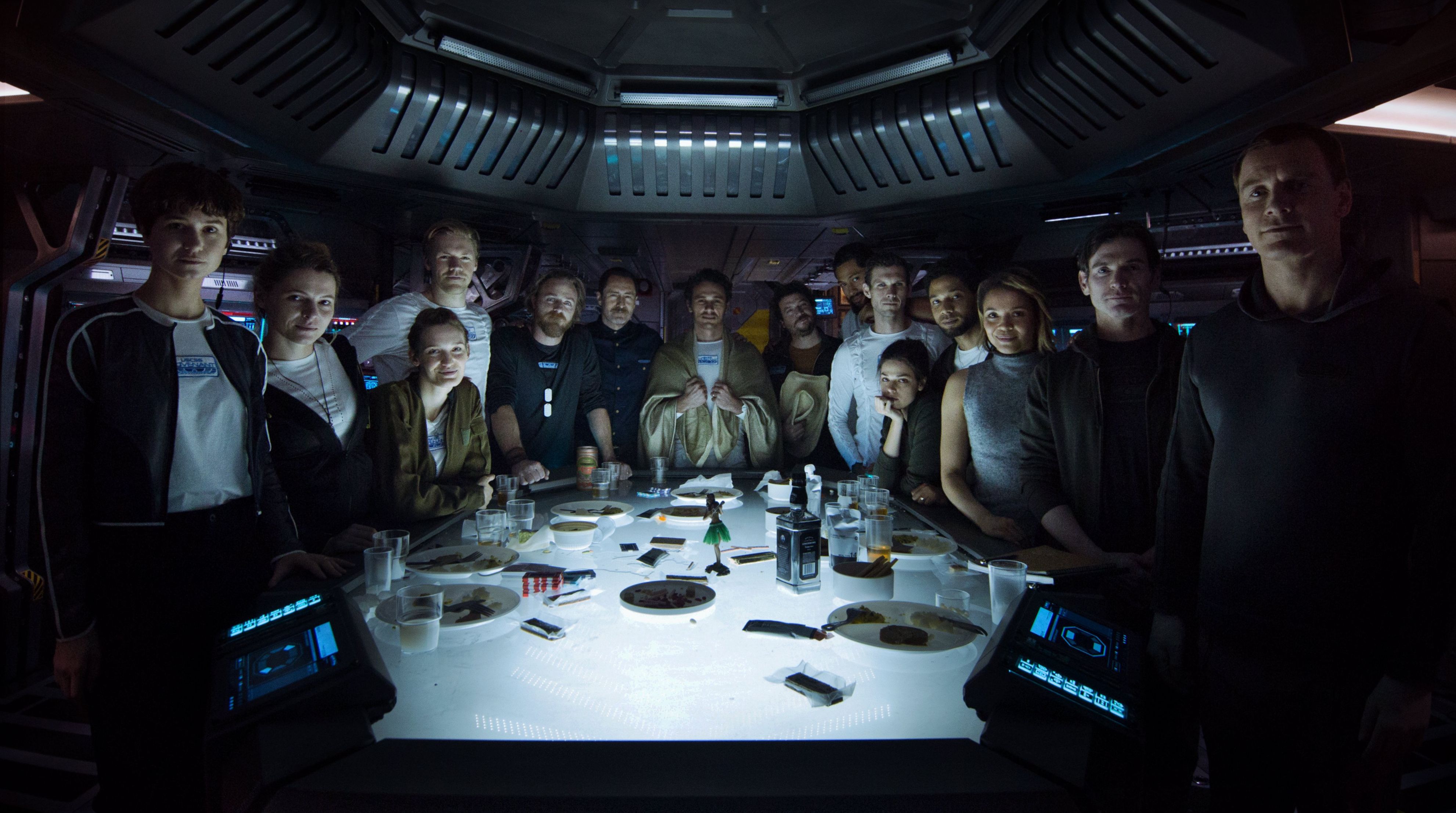 Photo reveals the entire cast of 'Alien: Covenant'