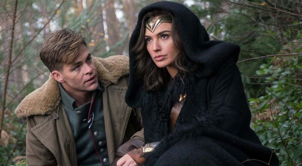 Chris Pine and Gal Gadot in "Wonder Woman"