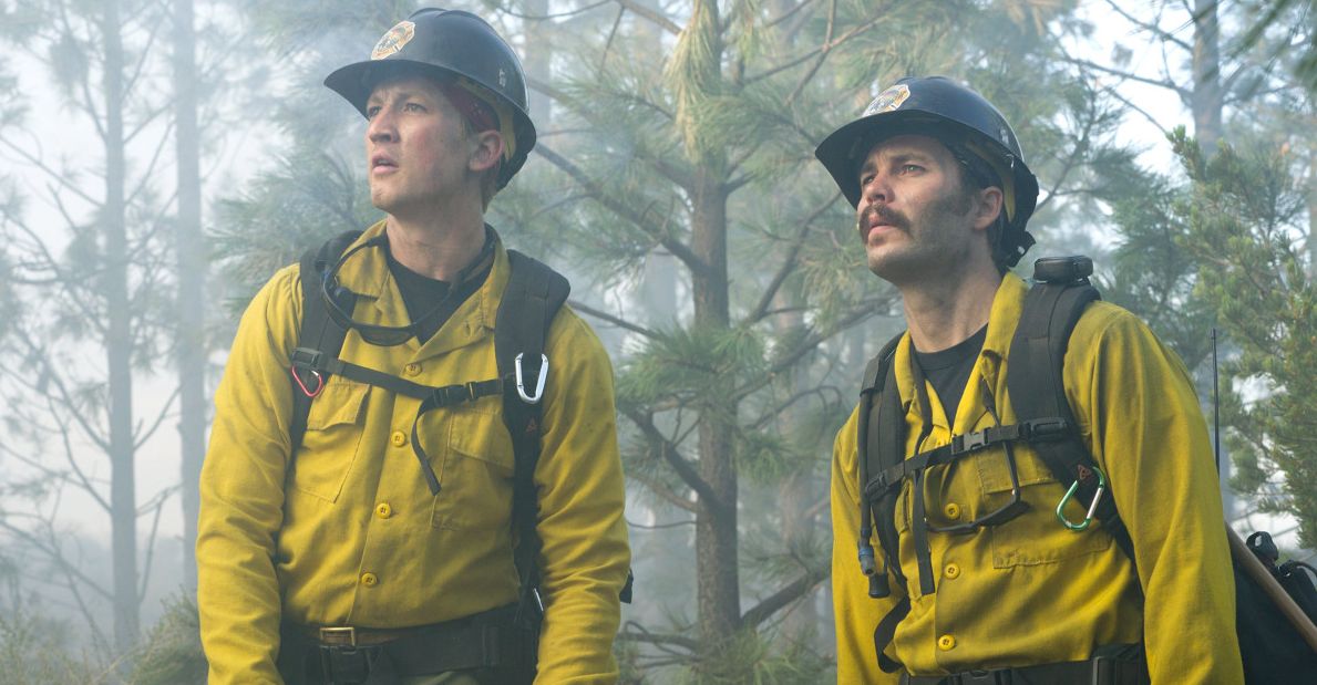 Miles Teller and Taylor Kitsch in "Only the Brave"