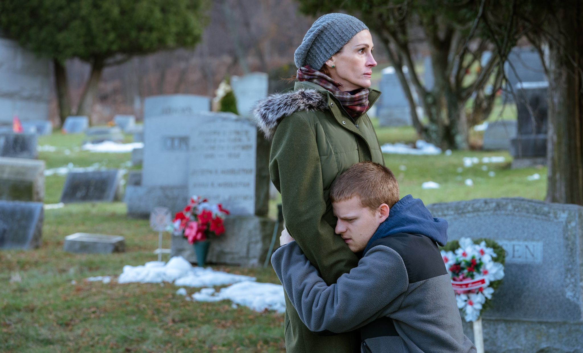 Julia Roberts and Lucas Hedges in &#039;Ben is Back&#039;