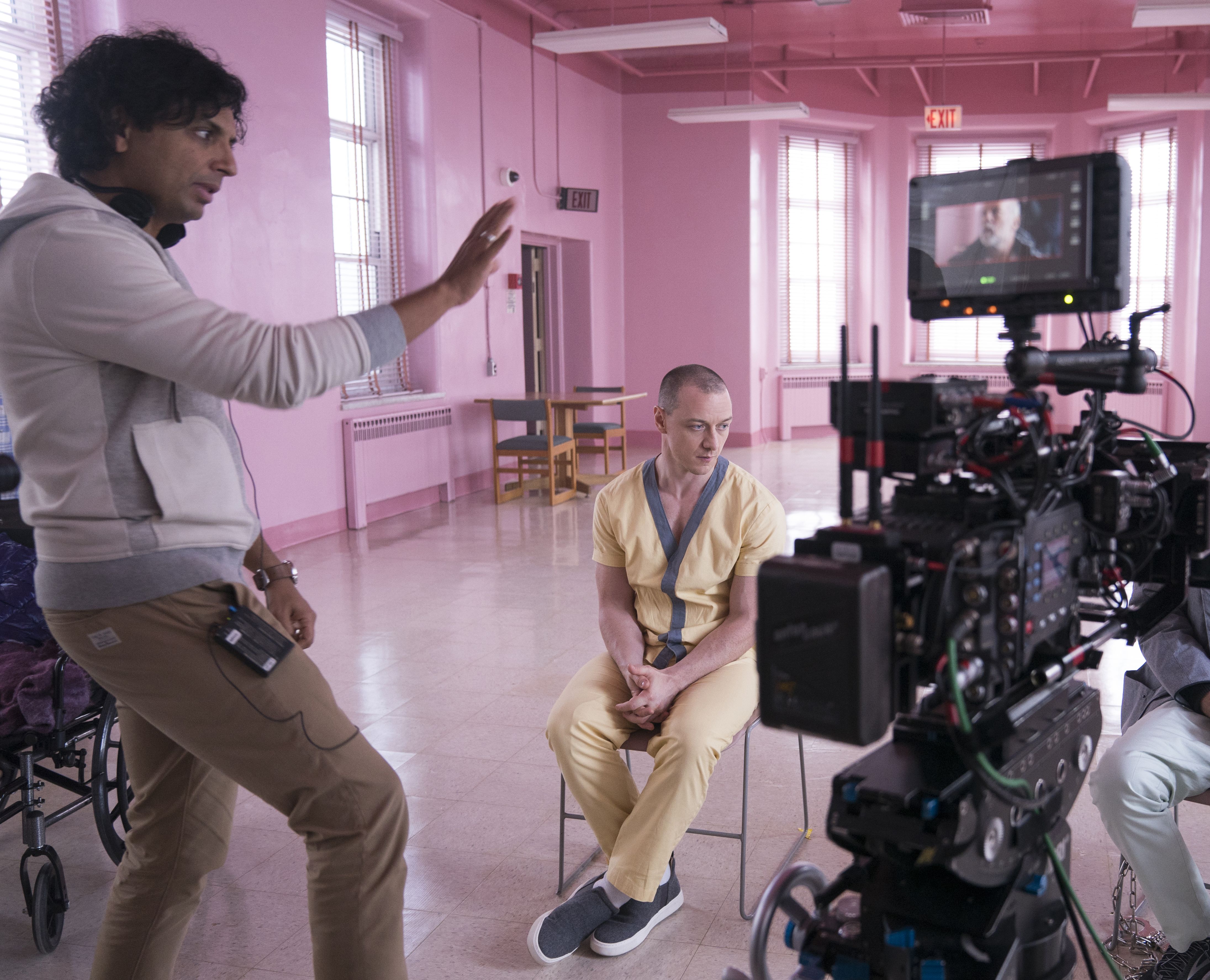 M. Night Shyamalan directing &#039;Glass&#039;