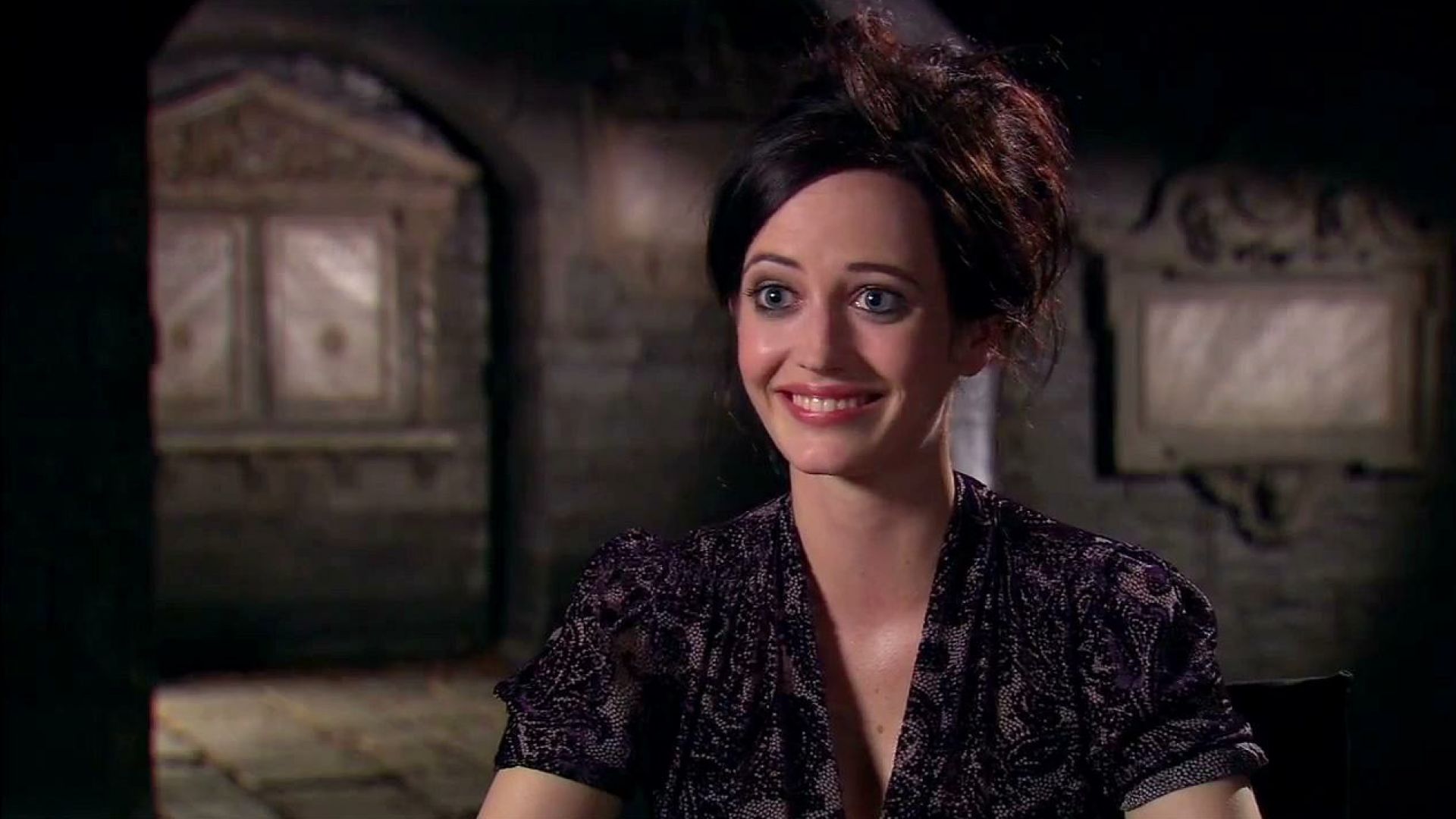 Eva Green Says Johnny Depp Is A German Expressionist In Dark Shadows Cultjer