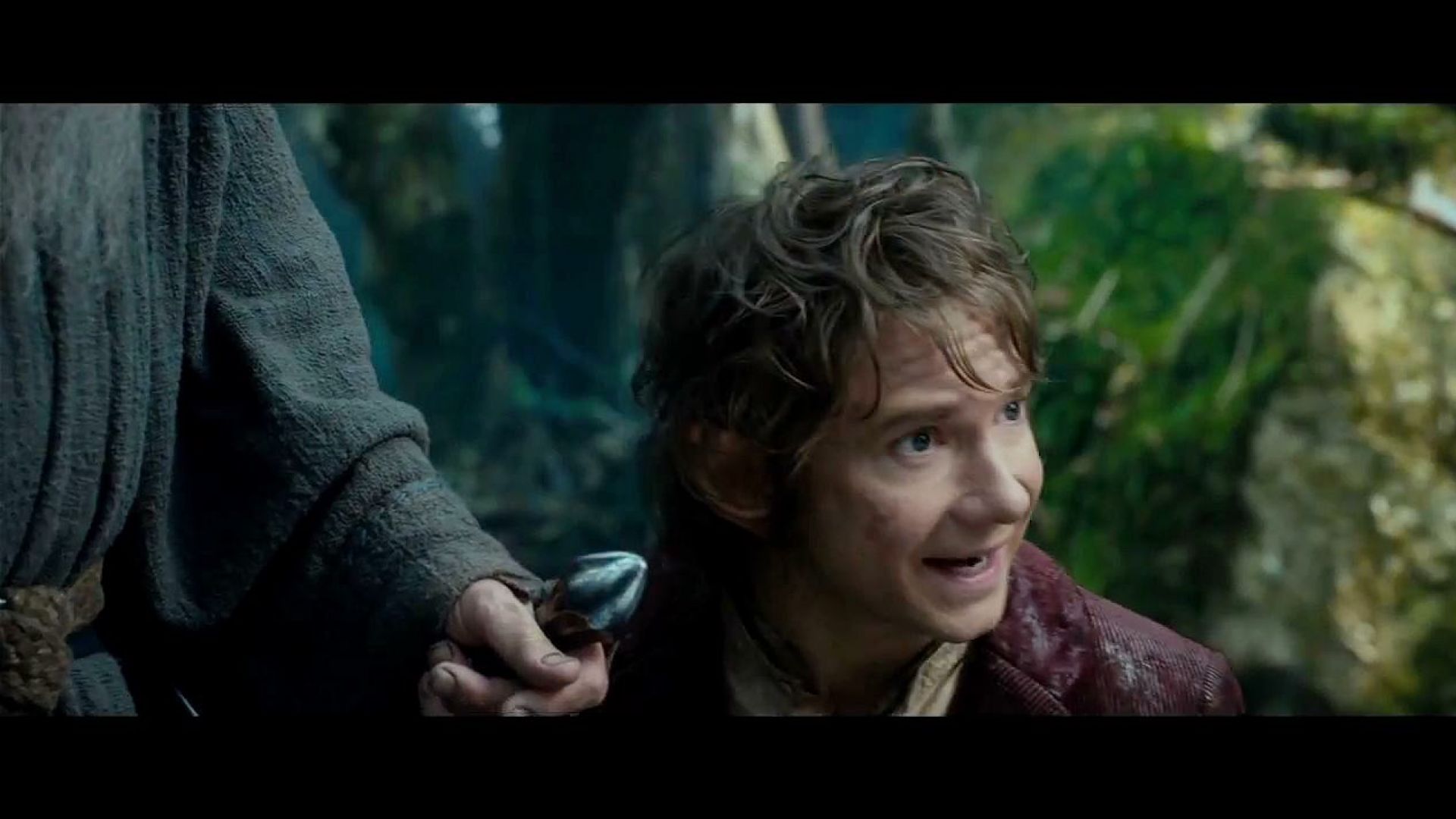 Warg-Scouts hunt down Bilbo and the dwarfs in The Hobbit: An Unexpected Journey