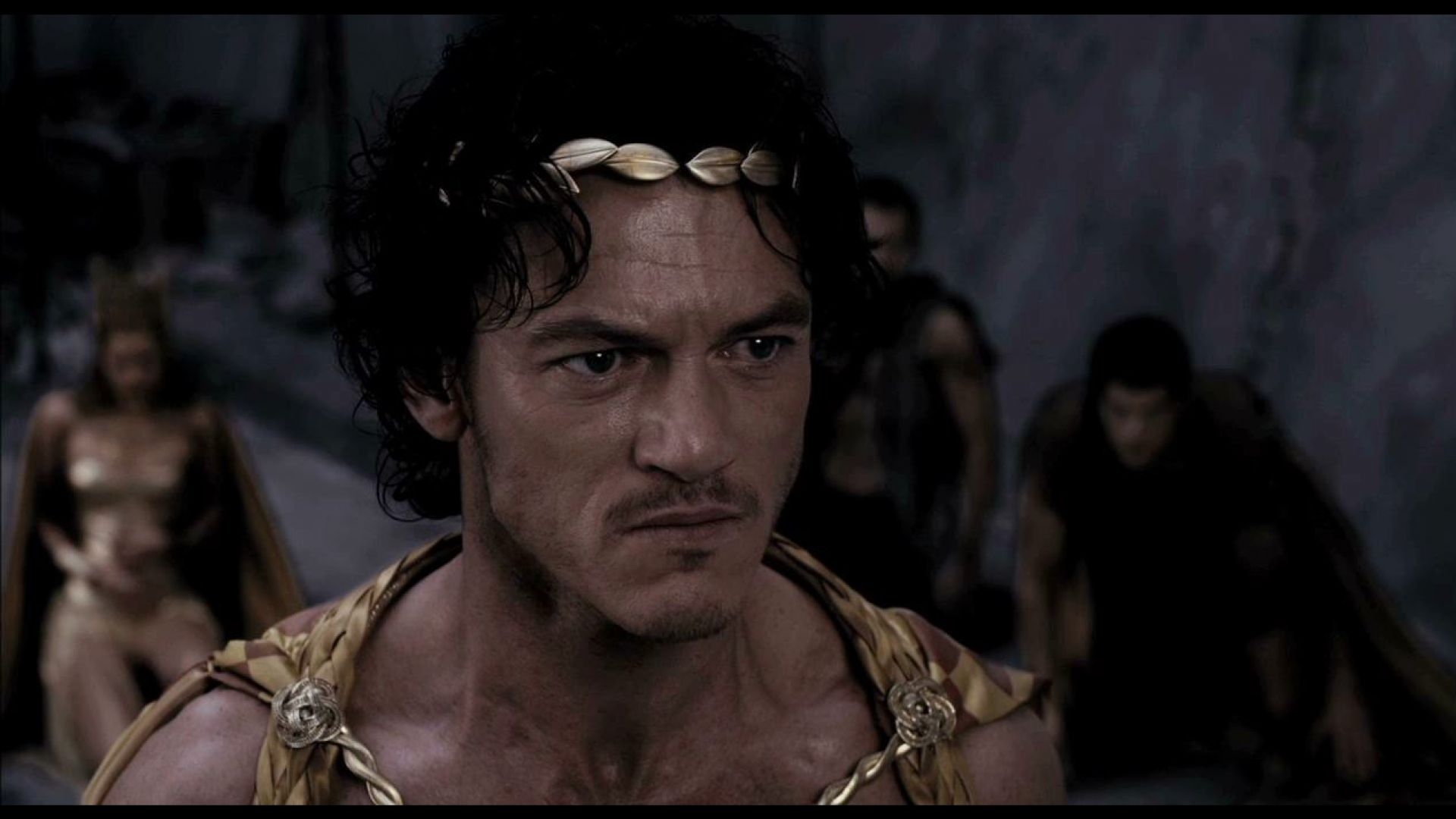 Zeus tells mortal Theseus he&#039;s on his own in Immortals