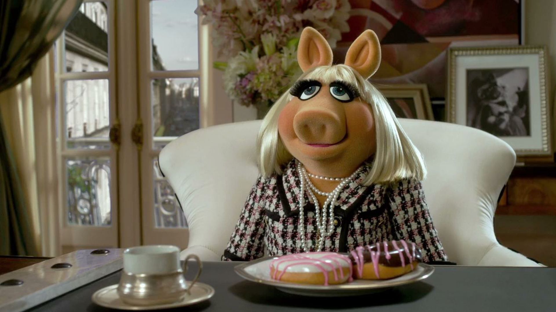 Muppets parody Fuss in Boots, Breaking Prawn and Happy Feet
