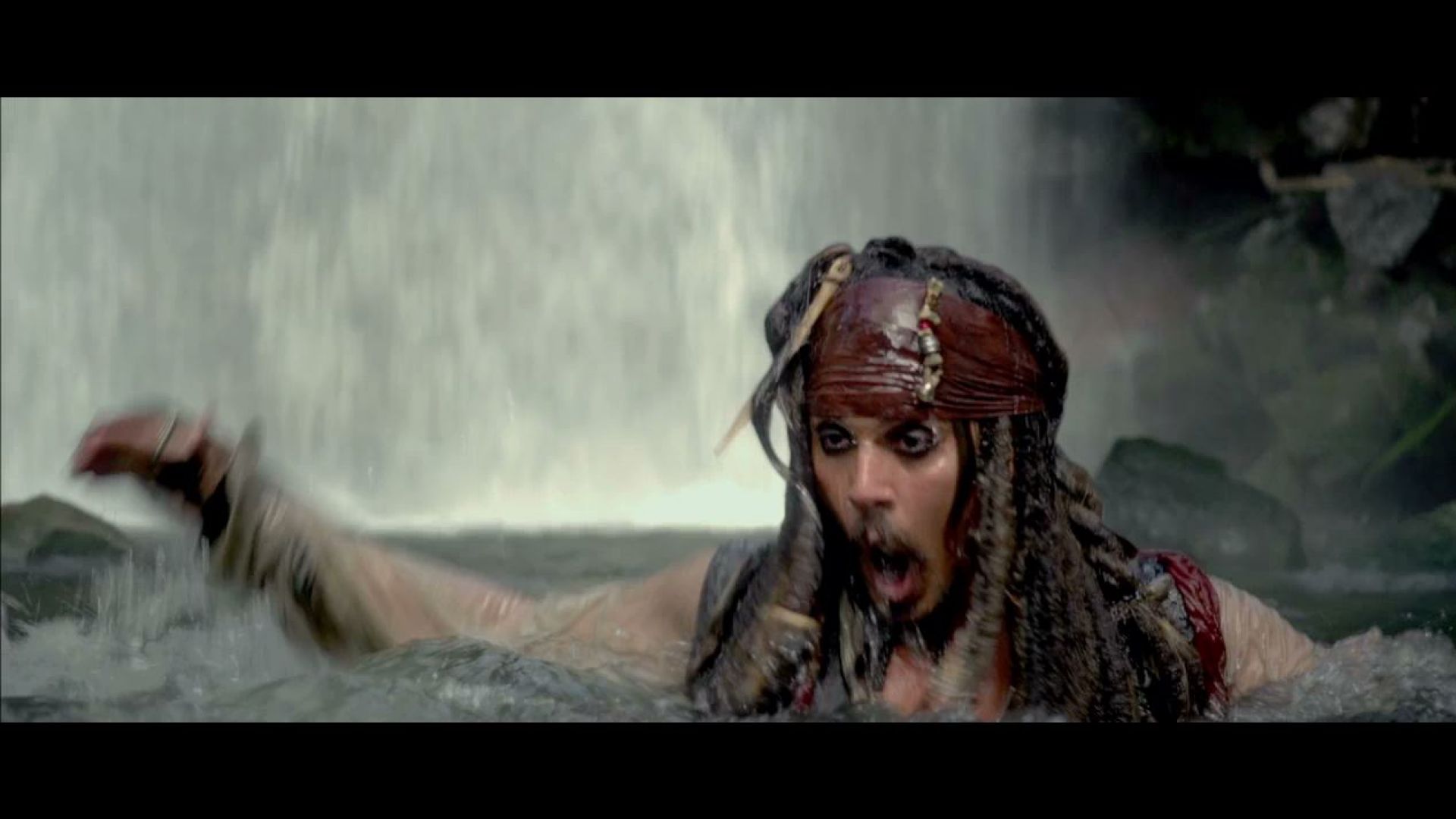 garen vanavond groot Jack Sparrow Screams but Jumps Down Waterfall in Pirates 4 | Cultjer