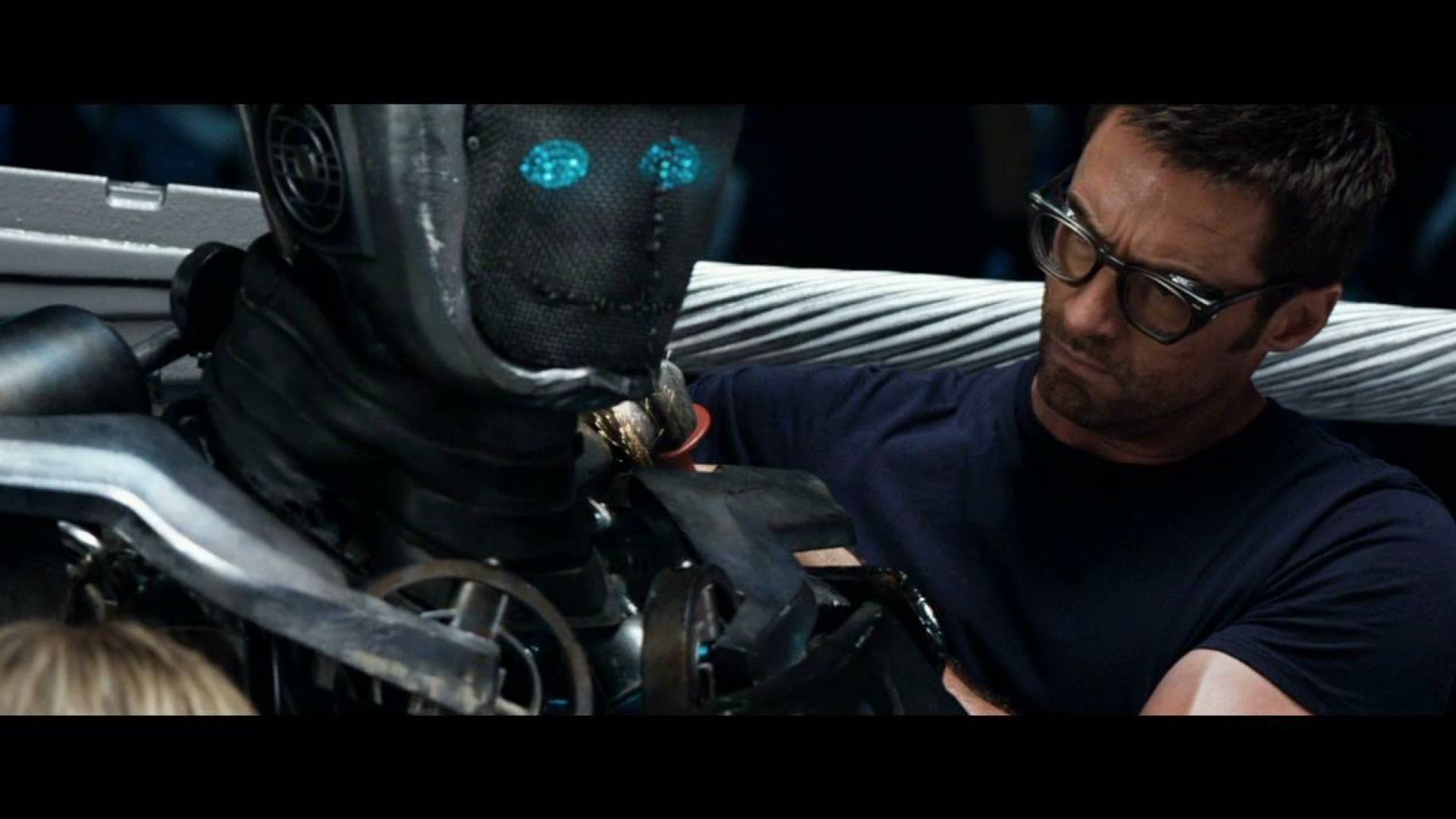 He has a shadow function. Watch me. Real Steel