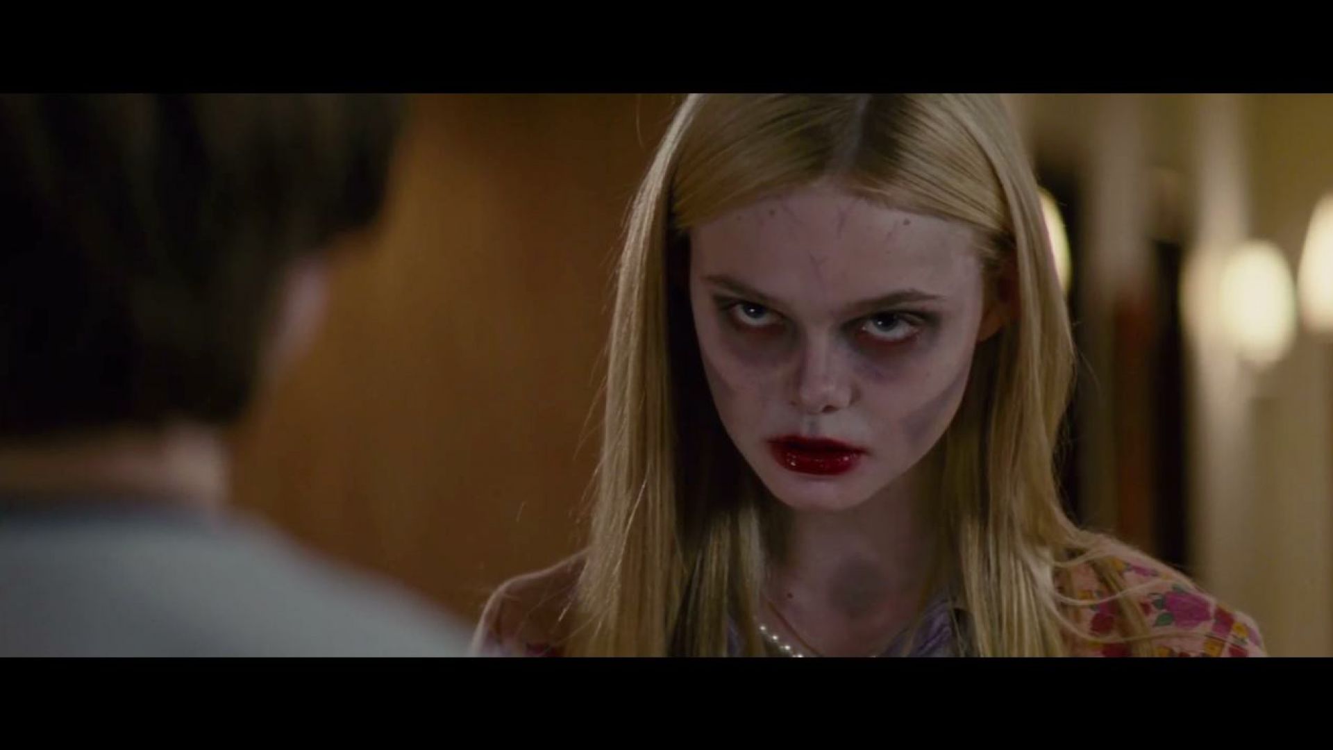 How to play a zombie, Super 8