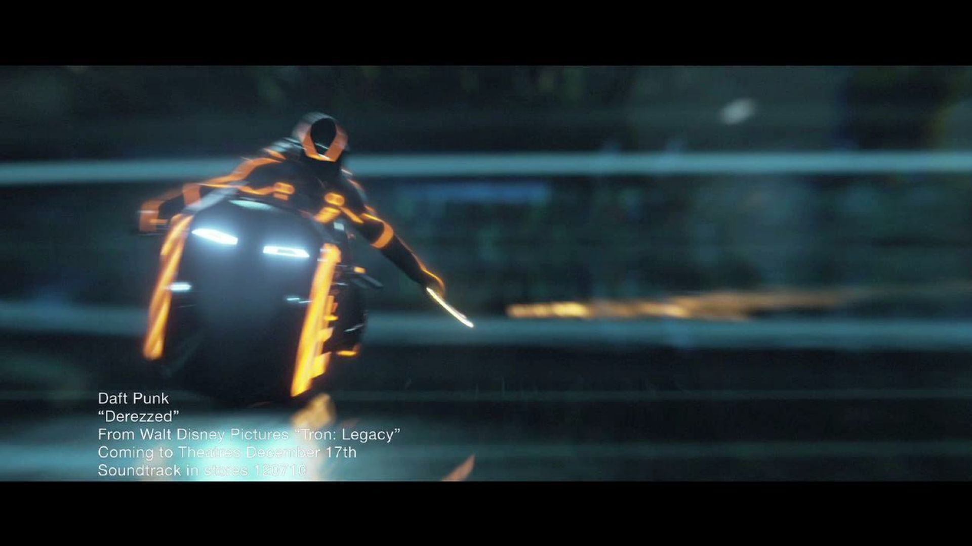 Daft Punk - Derezzed Tron: Legacy Music Video