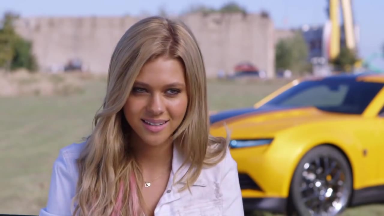 Behind the Scenes: Interview with Nicola Peltz on Transforme