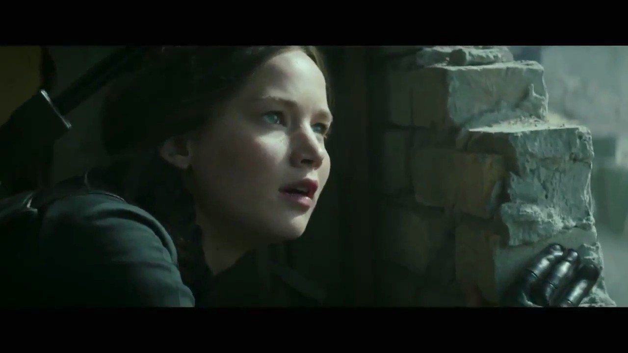 The Hunger Games: Mockingjay, Part 1 | &quot;Airstrike&quot;