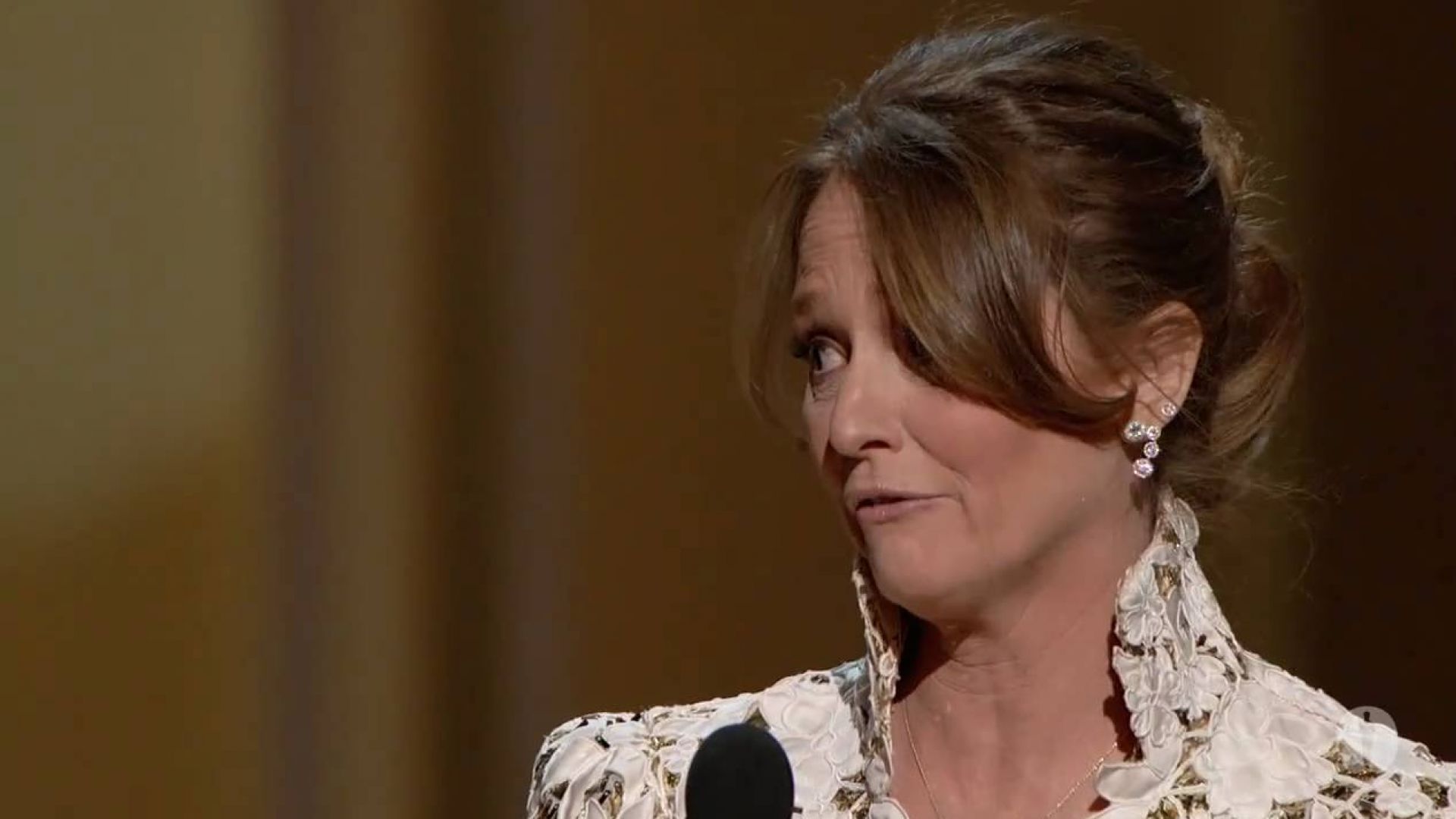 Melissa Leo Curses During Her Acceptance Speech