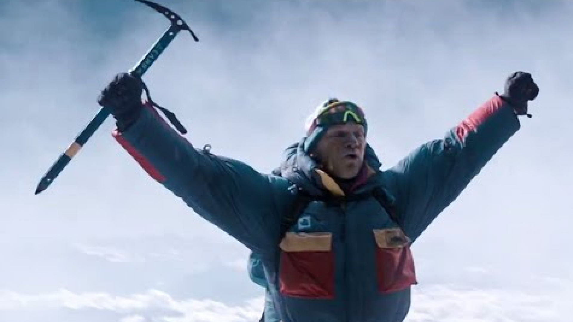 Get Buried on a Mountain in Trailer for &#039;Everest&#039;