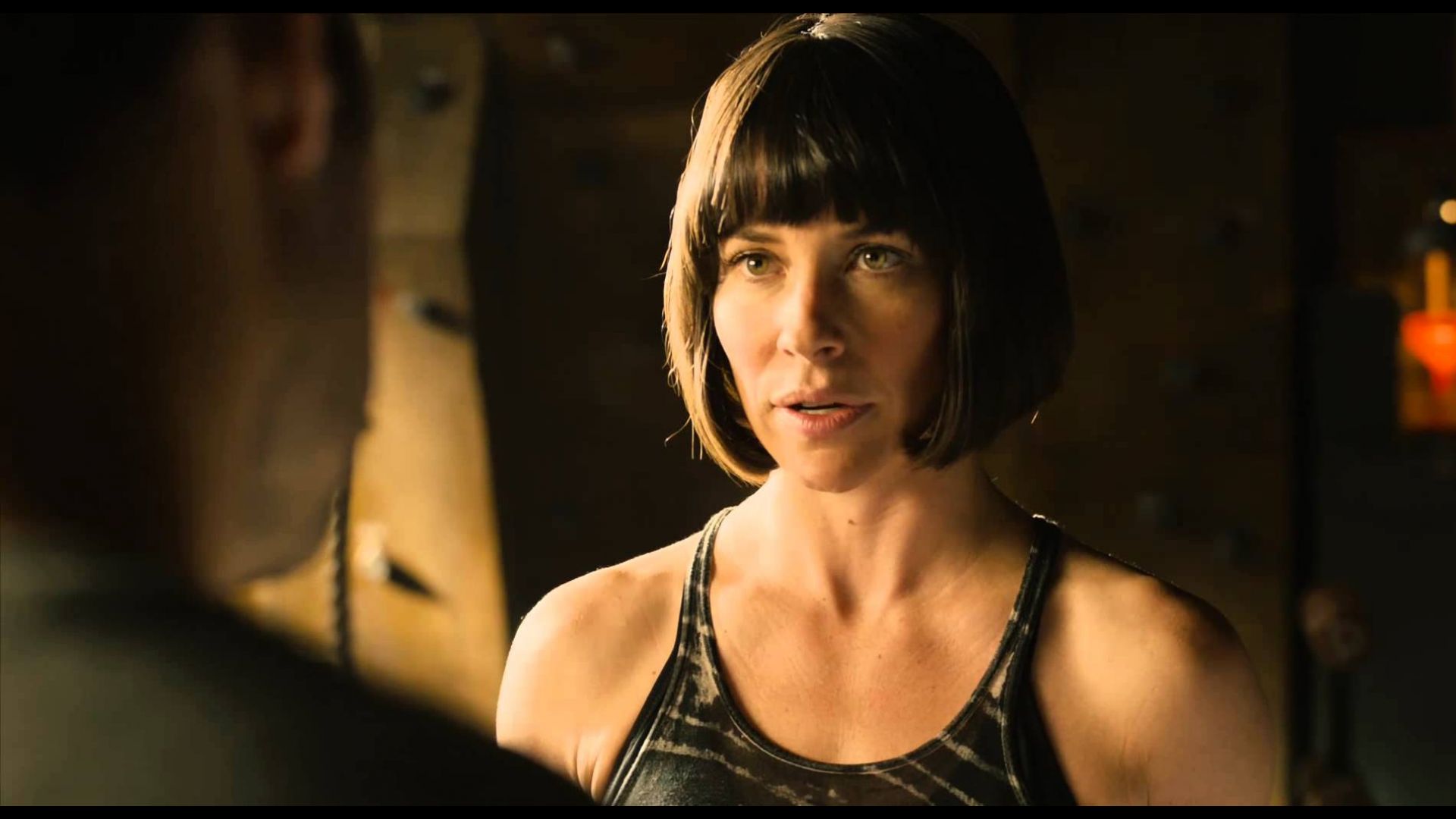 Evangeline Lilly punches Paul Rudd in the face in new Ant-Ma