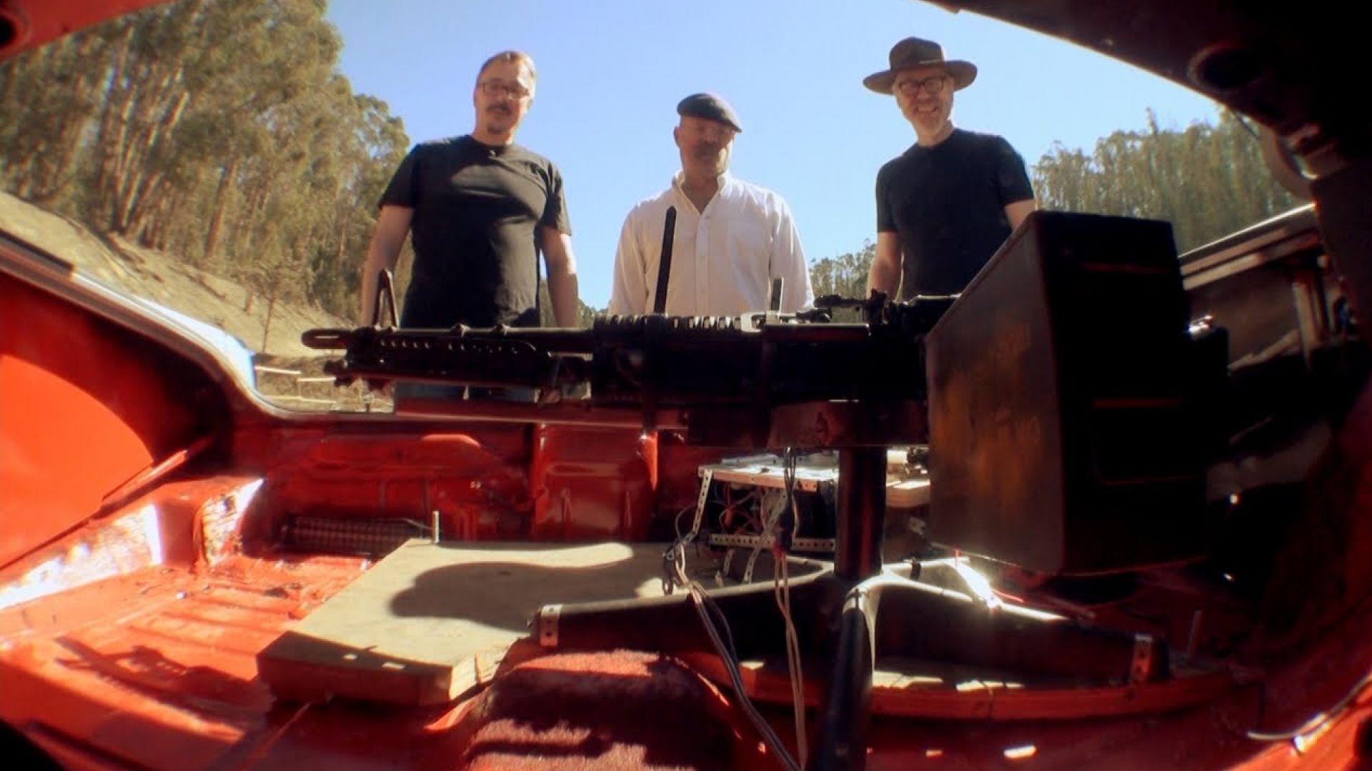 Watch MythBusters take on the &#039;Breaking Bad&#039; M60 machine gun