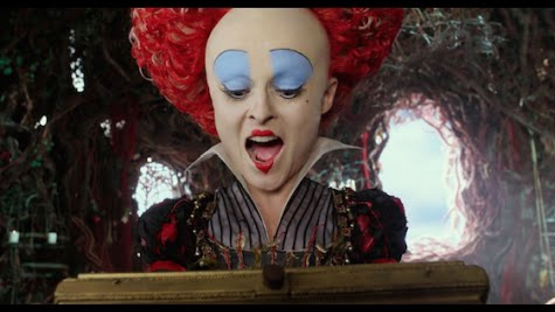 First trailer for Disney&#039;s &#039;Alice Through the Looking Glass&#039;