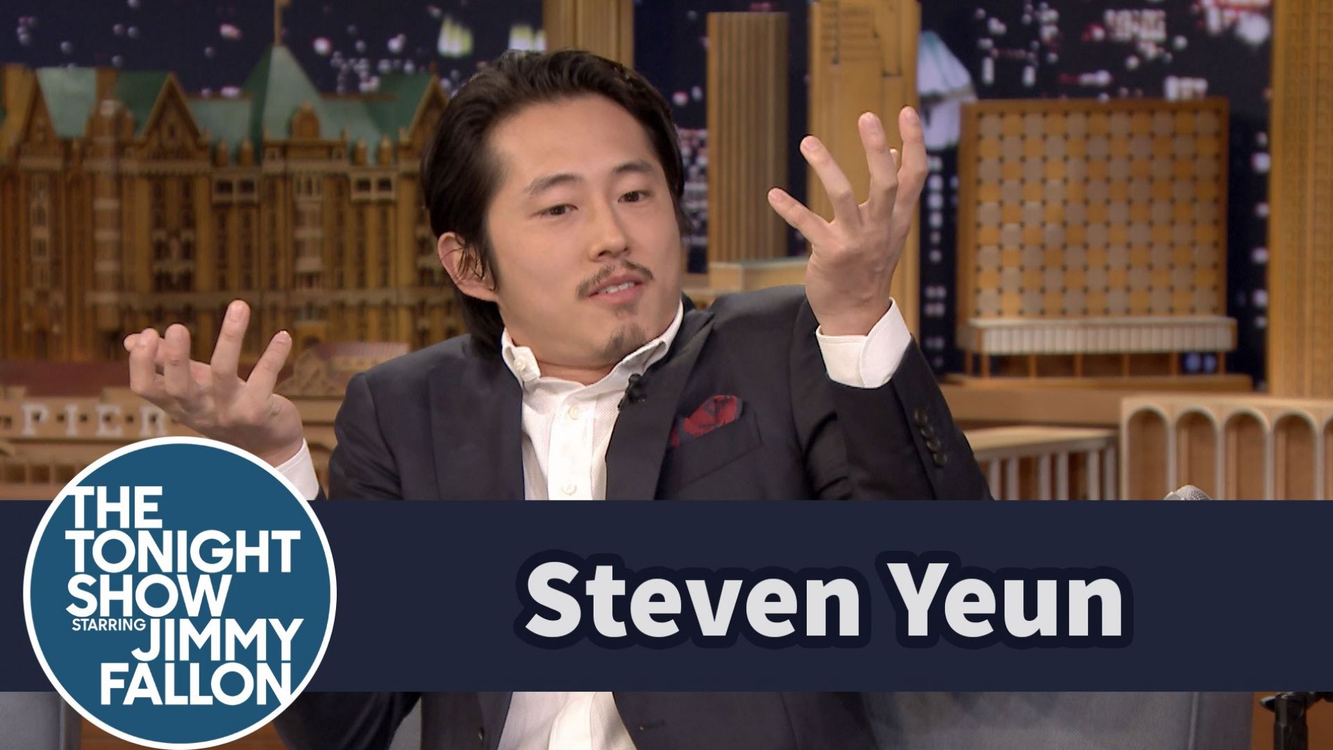 Steven Yeun on how he kept Glenn&#039;s fate a secret on The Walk