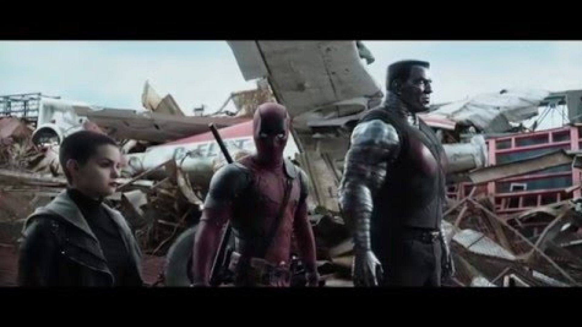 Deadpool &#039;Superhero Landing&#039; Official Clip