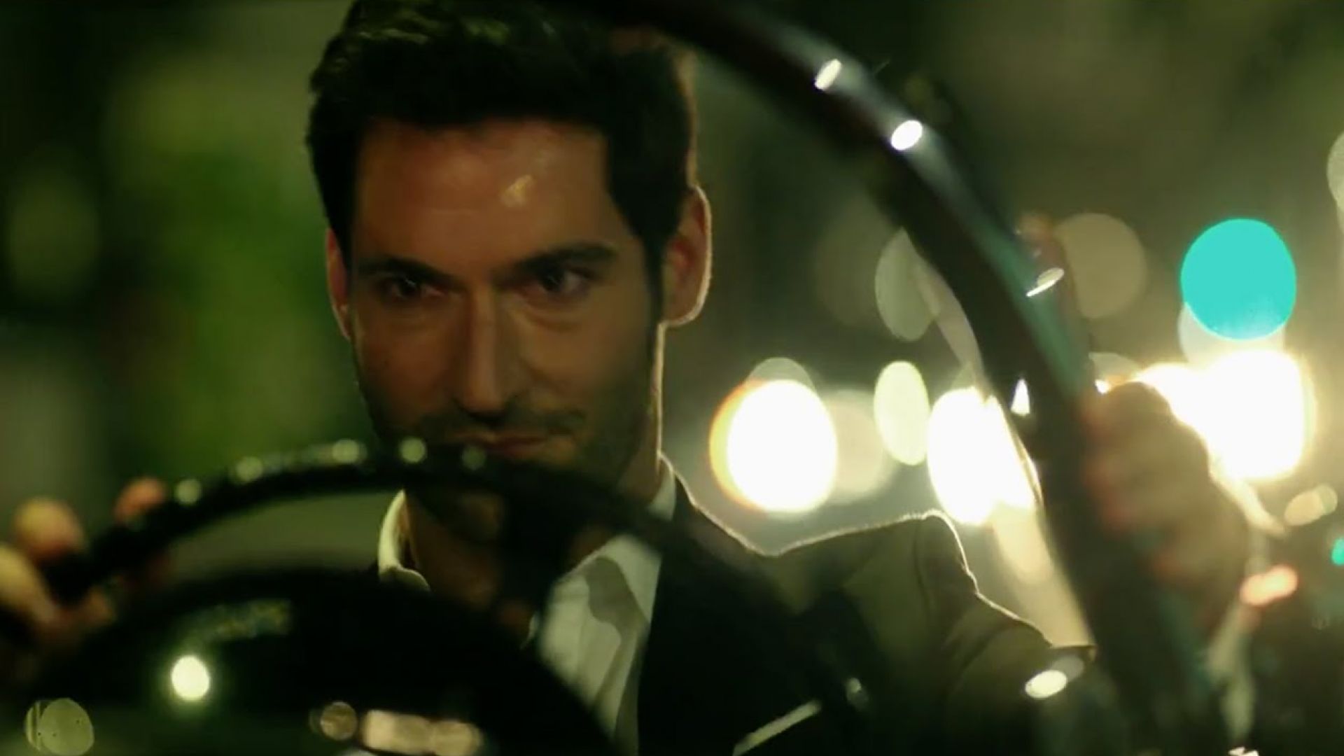 Tom Ellis Explores his Role of Lucifer in Latest Featurette