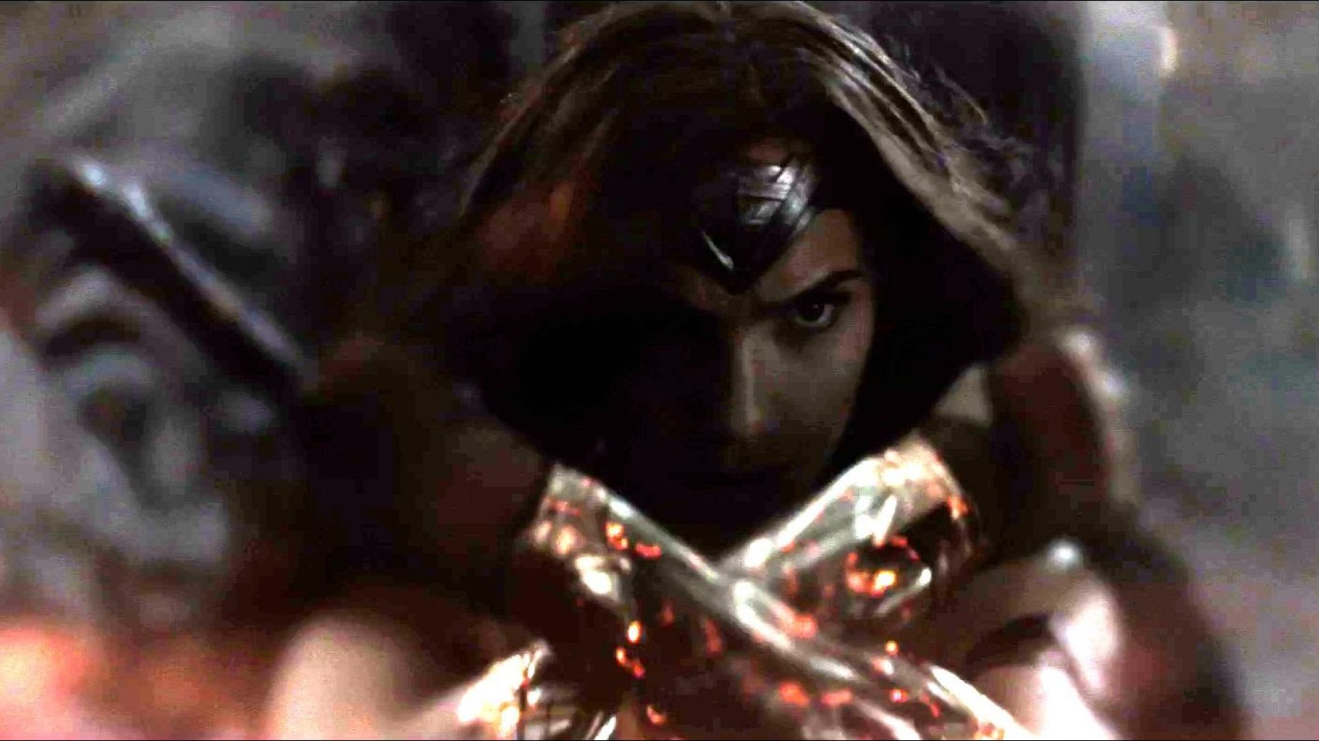 Latest Batman v Superman TV Spot Celebrates Wonder Woman