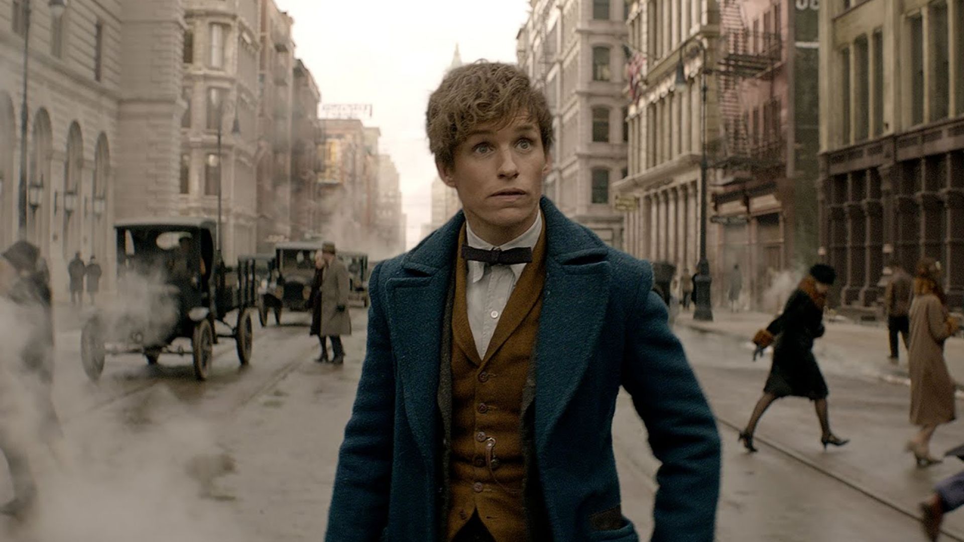 Meet Newt Scamander in the first trailer for Fantastic Beast