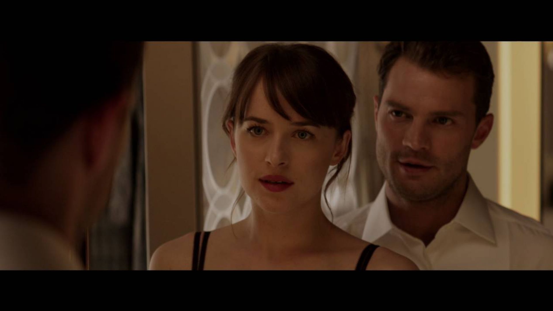 &#039;Fifty Shades Darker&#039; Teaser promises a first trailer droppi